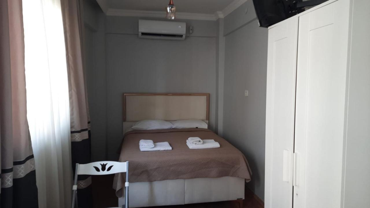 Ararat Studio Istanbul Luaran gambar