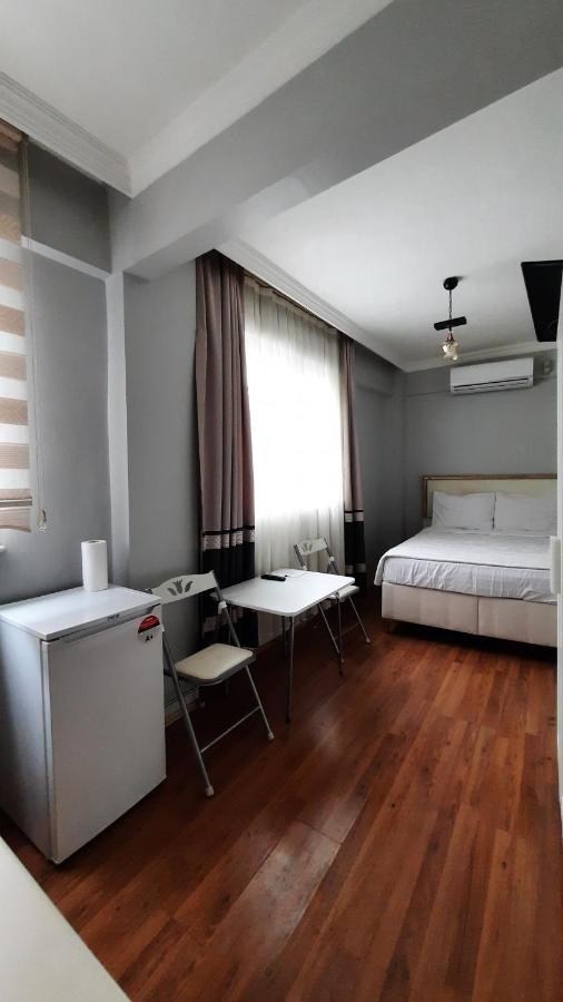 Ararat Studio Istanbul Luaran gambar